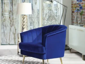 Velari Aurelia Velvet Accent Chair